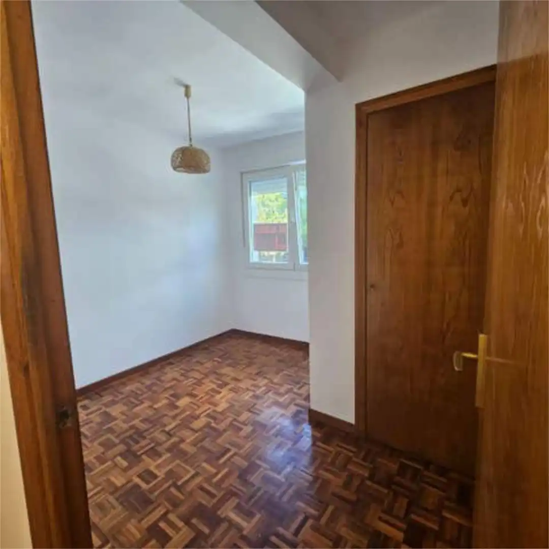 Piso de 70 m² en Vigo