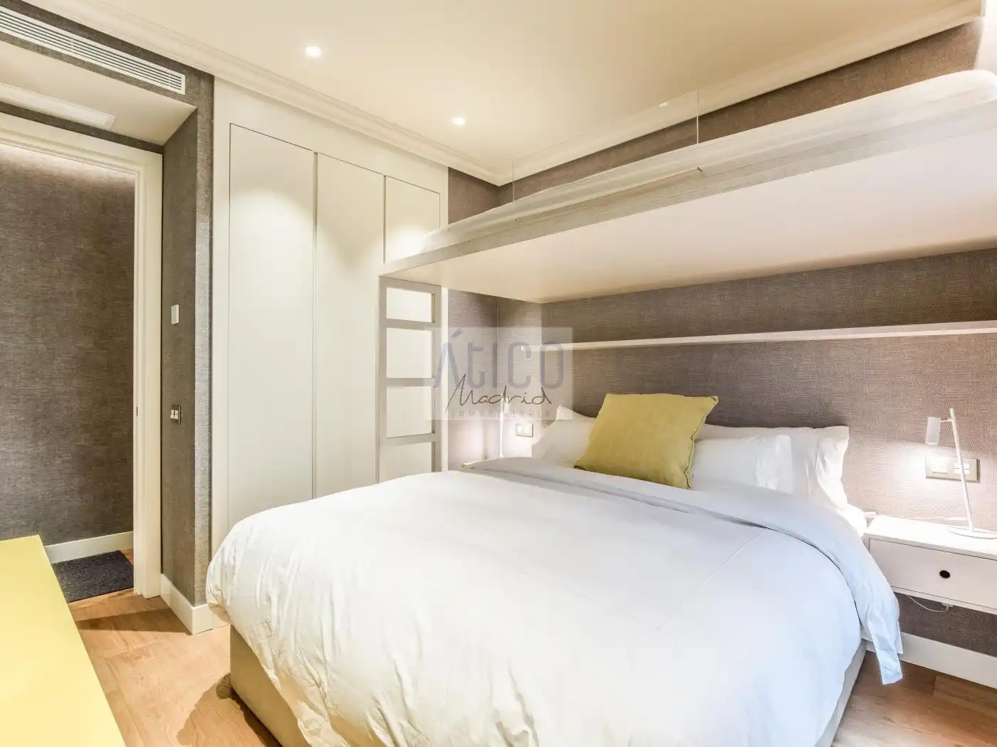 Wohnung 220 m² in Madrid