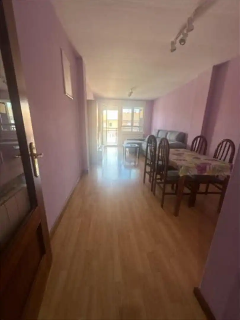Piso de 76 m² en Valencia de Don Juan