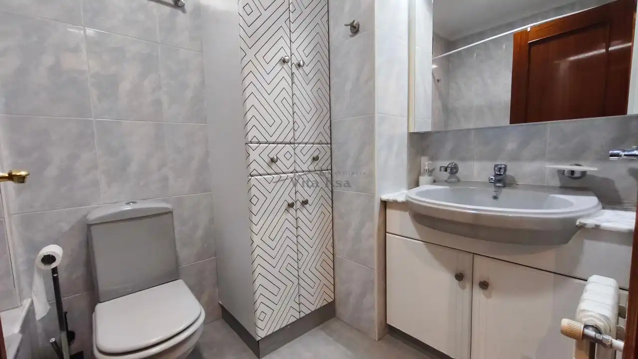 Wohnung 101 m² in Ourense