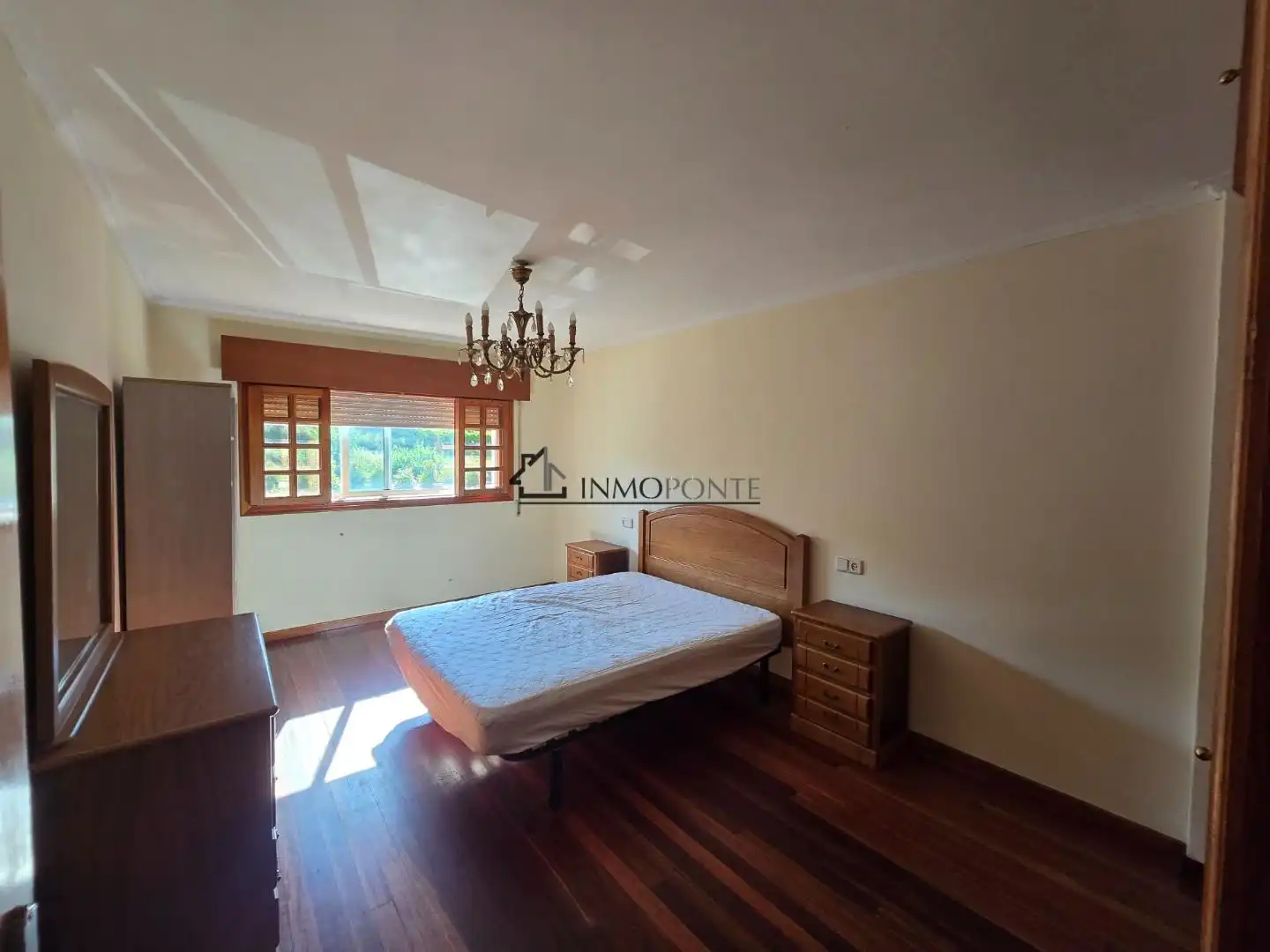 Piso de 258 m² en Vilaboa