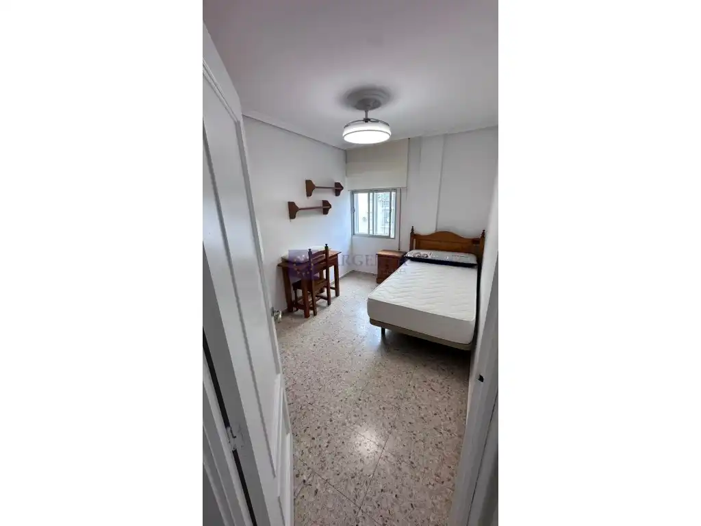 Piso de 90 m² en Cáceres