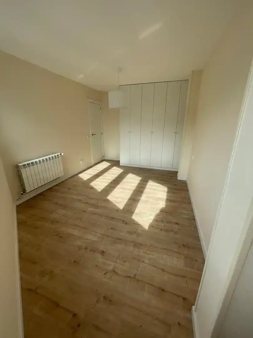 Piso de 90 m² en Santiago de Compostela