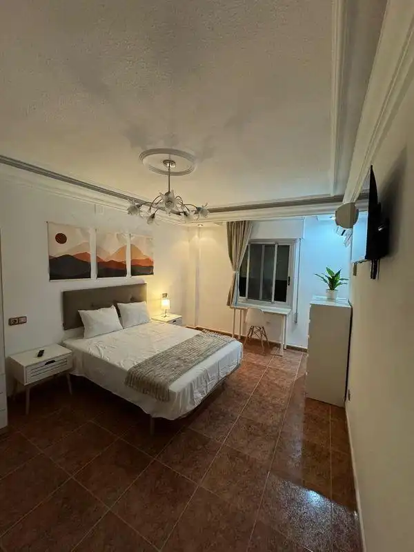 Chambre à louer, Molina de Segura