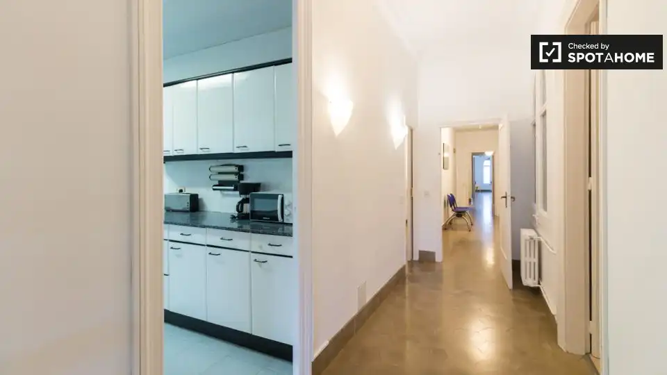 Habitación 250 m², Barcelona