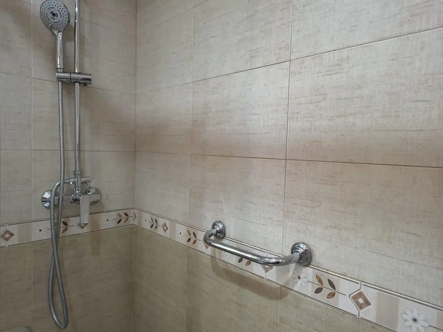Piso de 85 m² en Granada
