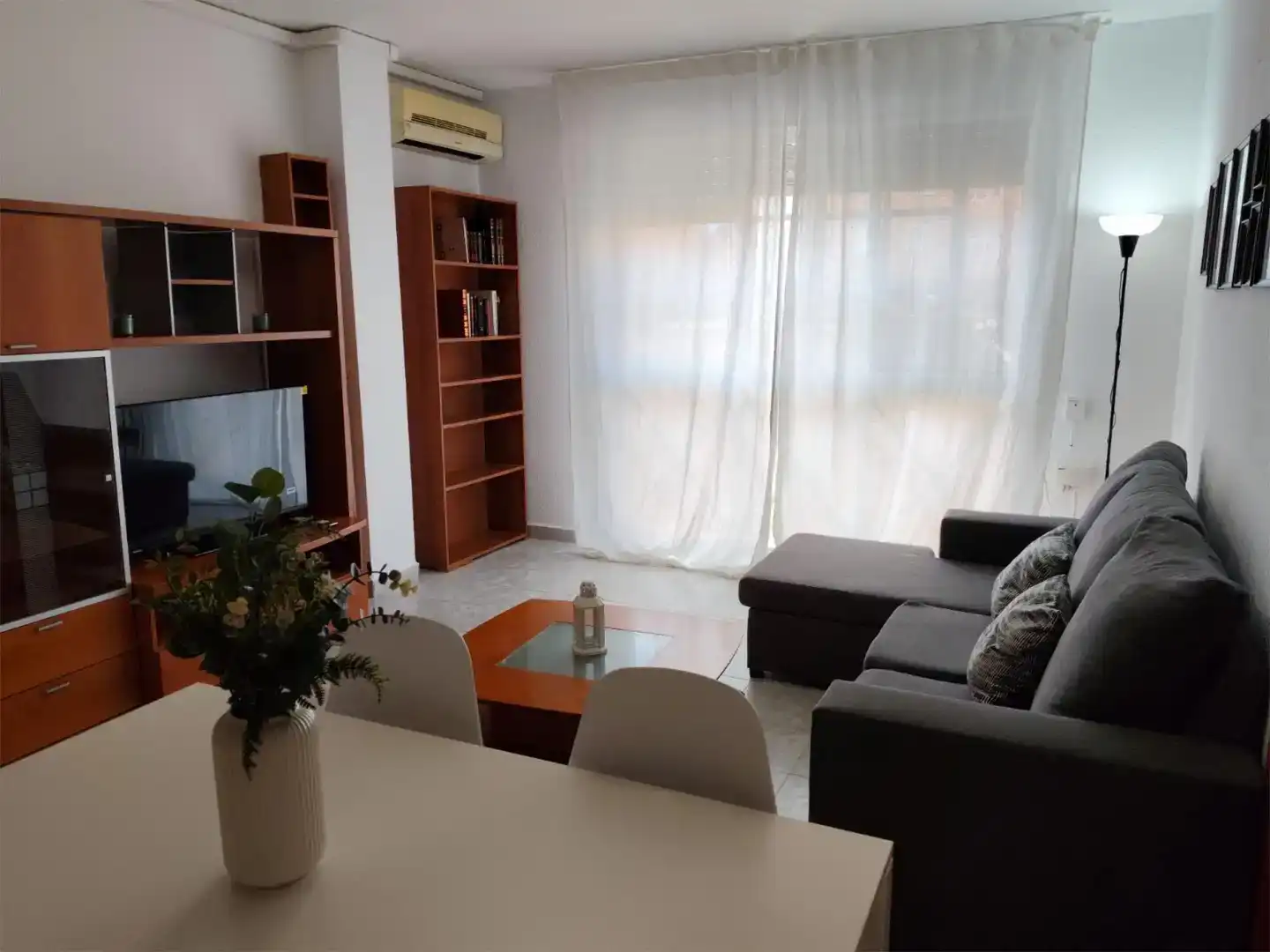 Habitación 80 m², Almería