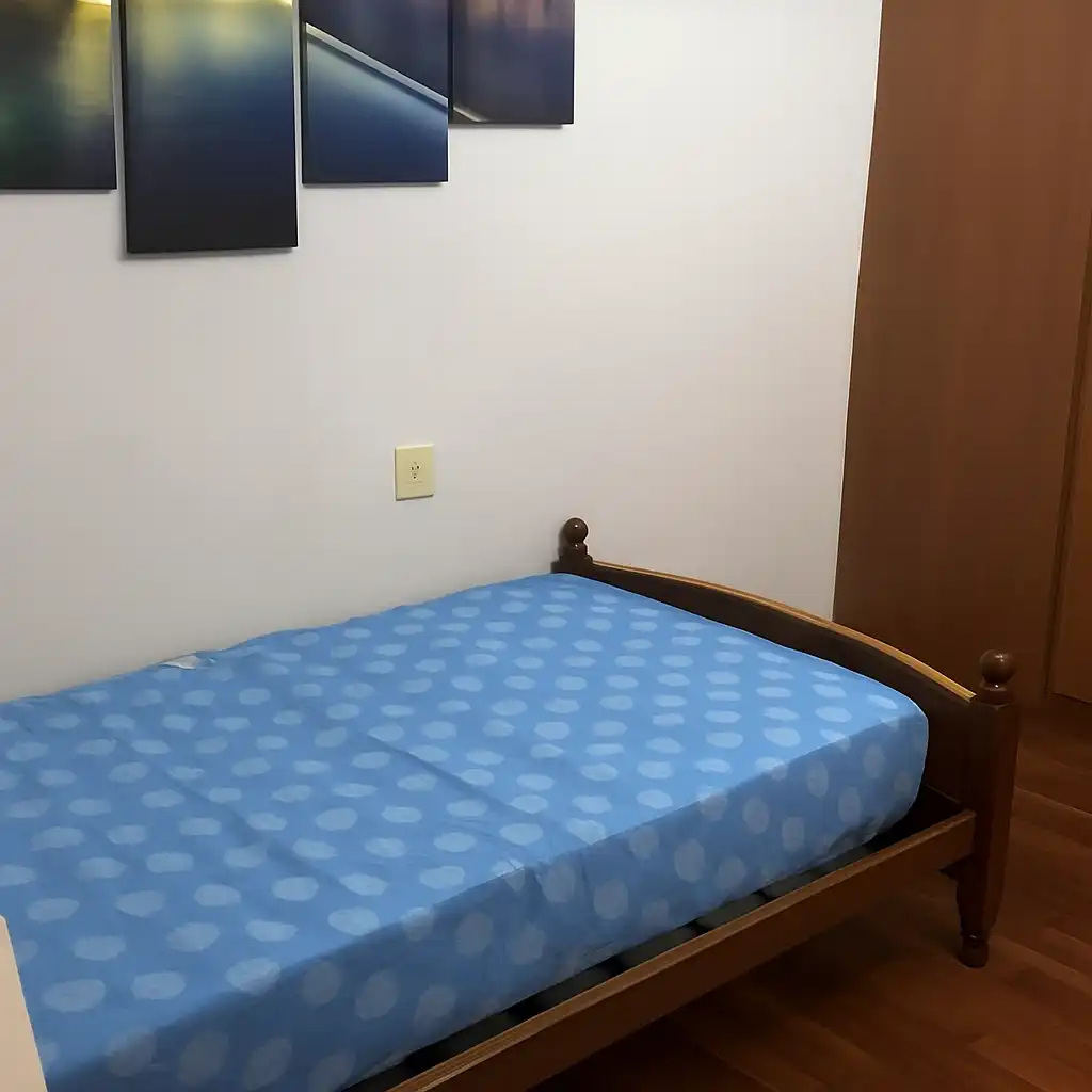 Piso de 90 m² en Santiago de Compostela