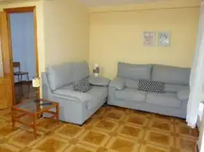 Pis de 106 m² a Gijón