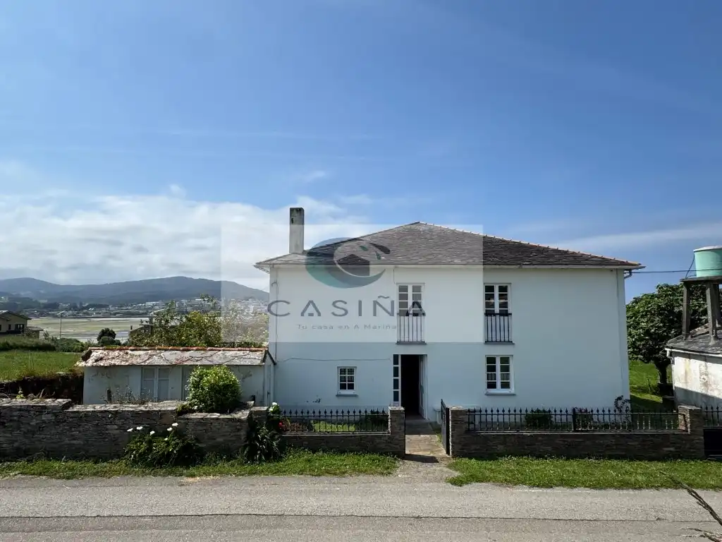 Piso de 250 m² en Barreiros