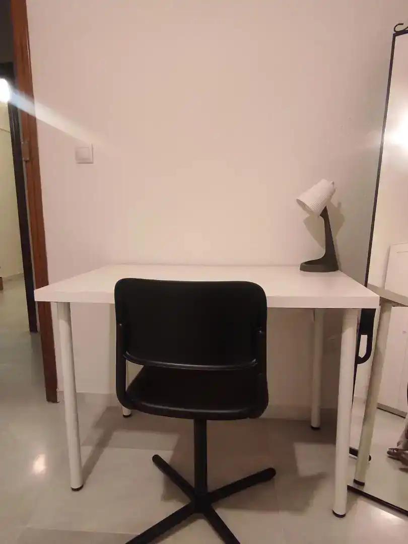 Habitación 100 m², Sevilla