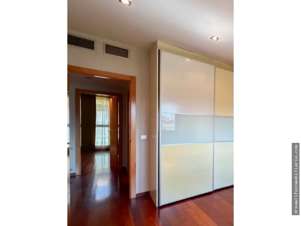 Piso de 230 m² en Almazora