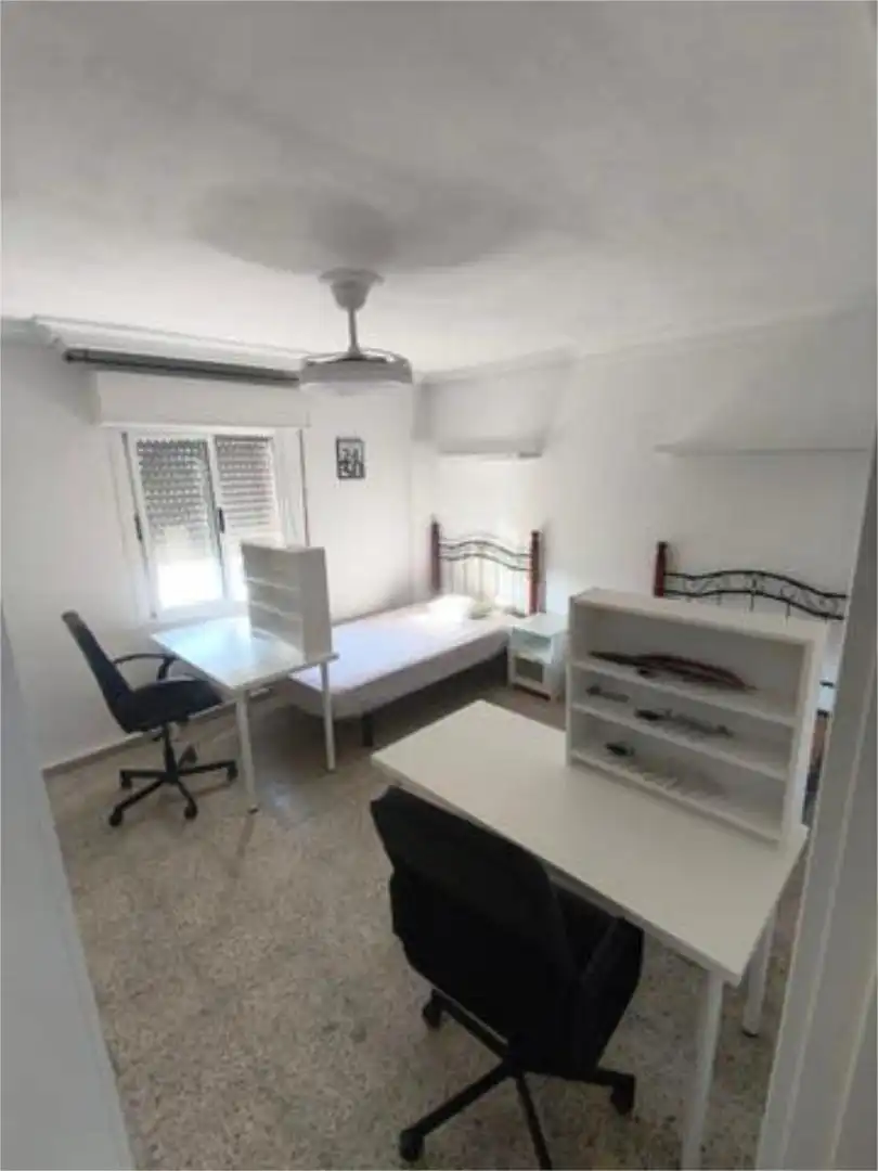 Habitación 85 m², Plasencia
