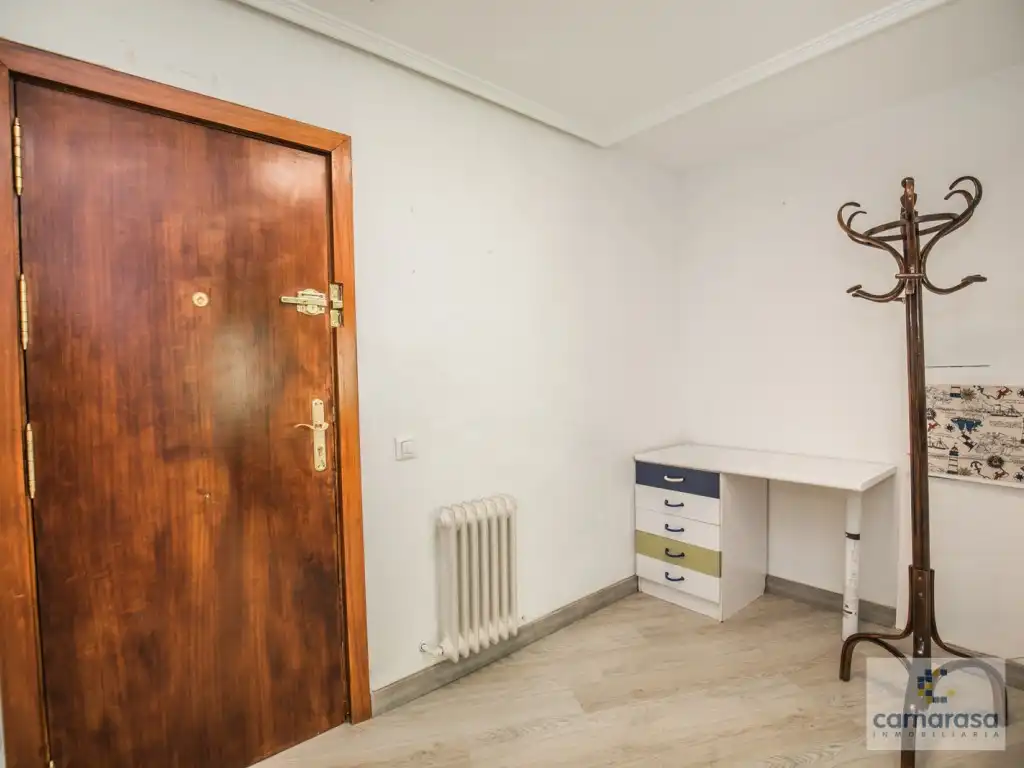 Pis de 108 m² a Àvila