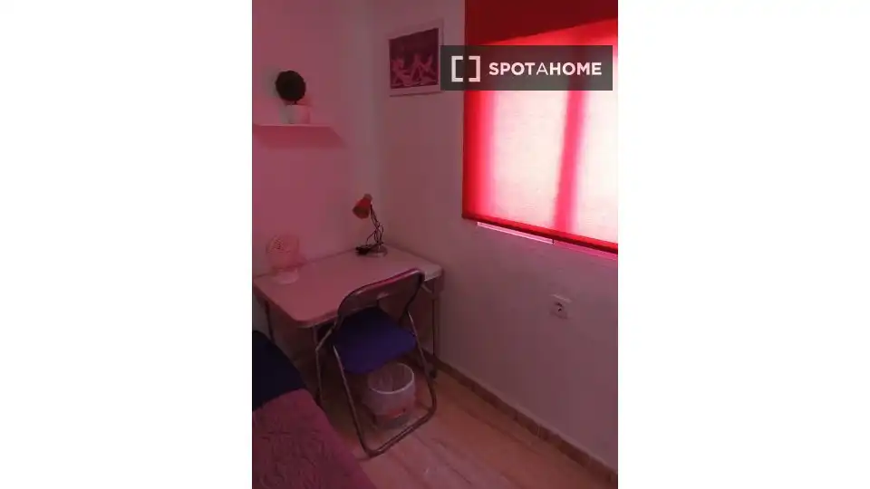Habitación 104 m², Jaén