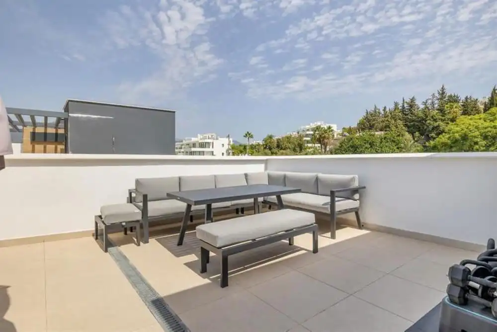 Casa de 277 m² en Estepona
