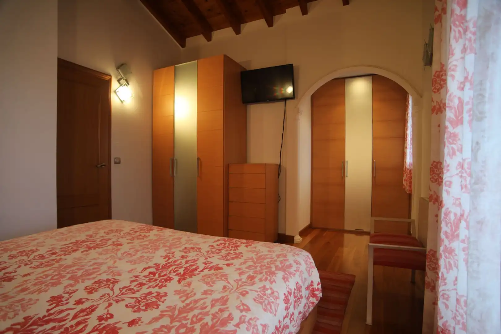 Casa de 216 m² a Udías