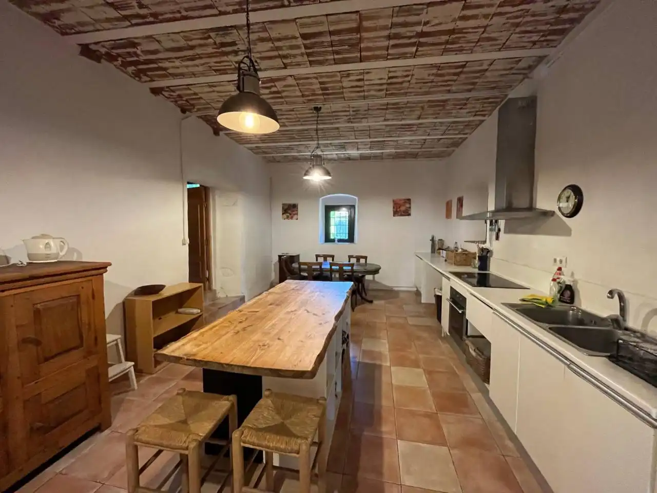 Casa de 950 m² en Aiguaviva