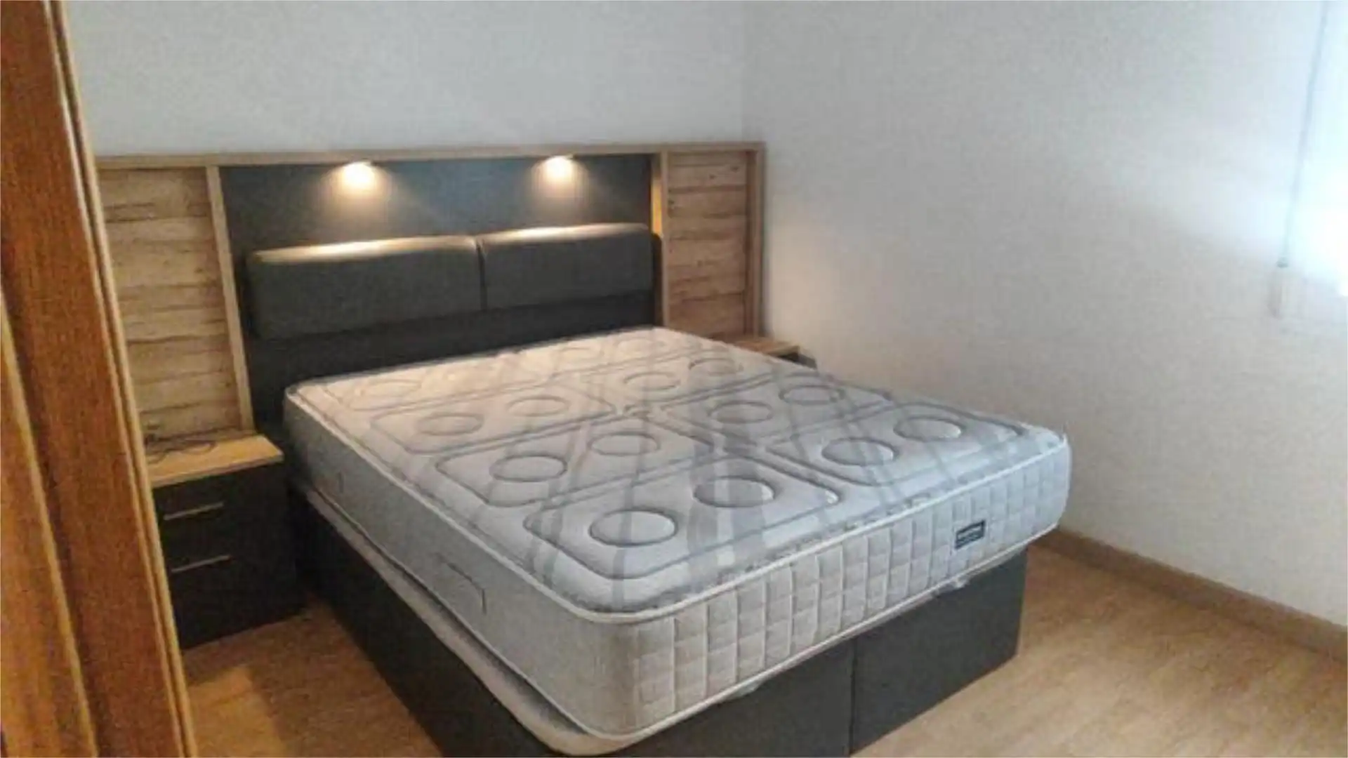 Piso de 90 m² en Granada