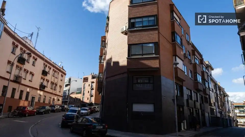 Habitació de lloguer, Madrid