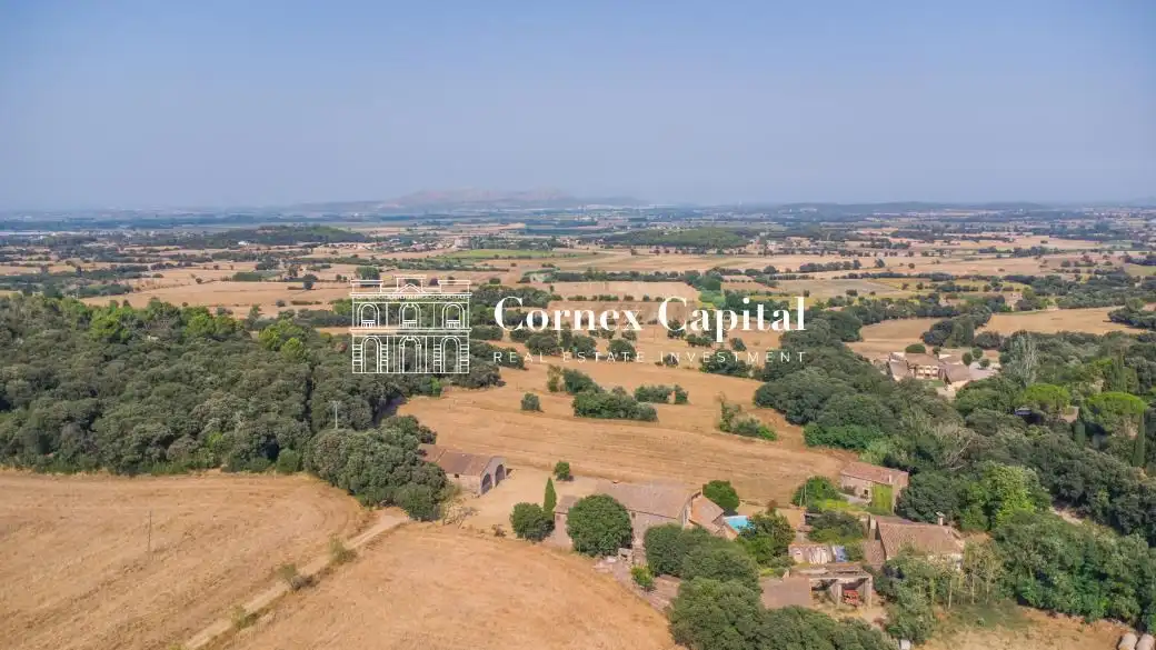 Casa de 1000 m² en Rupià