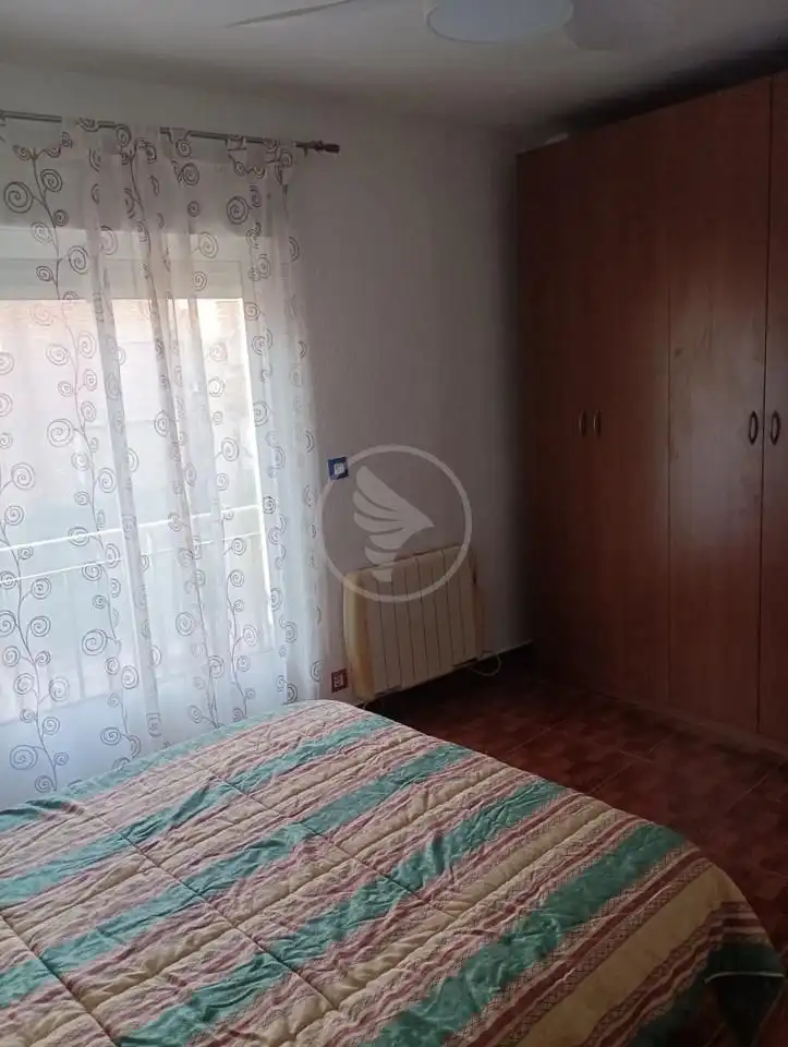 Piso de 100 m² en Linares