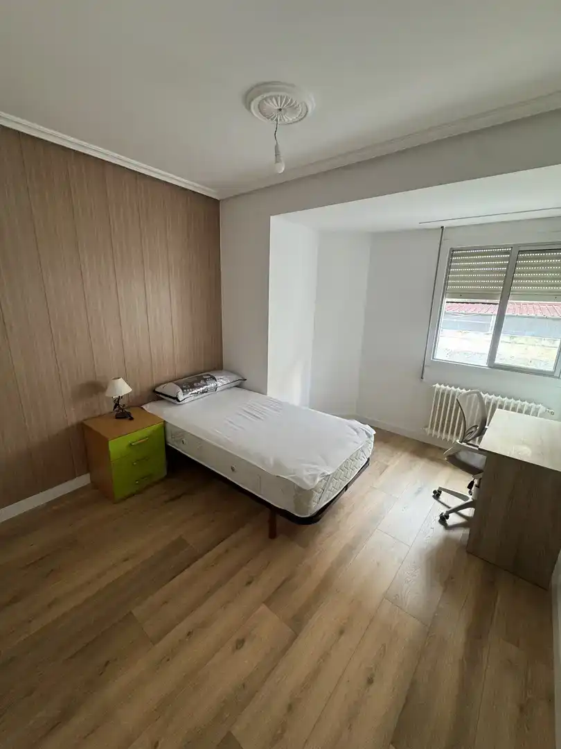 Piso de 115 m² en Ourense