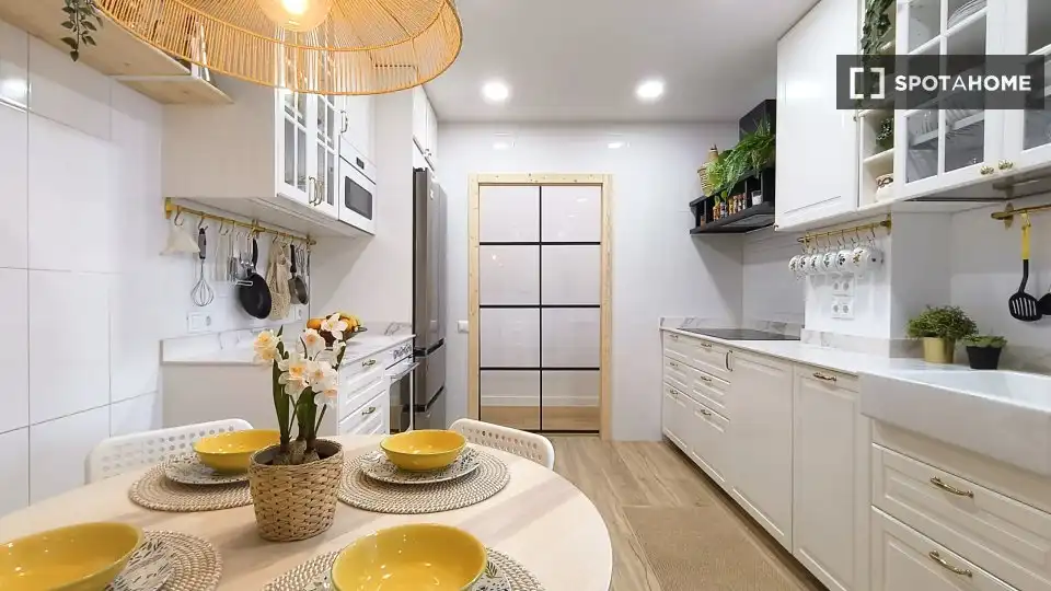 Habitación 143 m², Pamplona