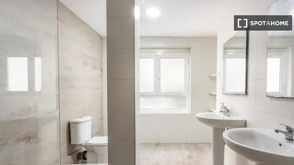Habitación 230 m², Alicante
