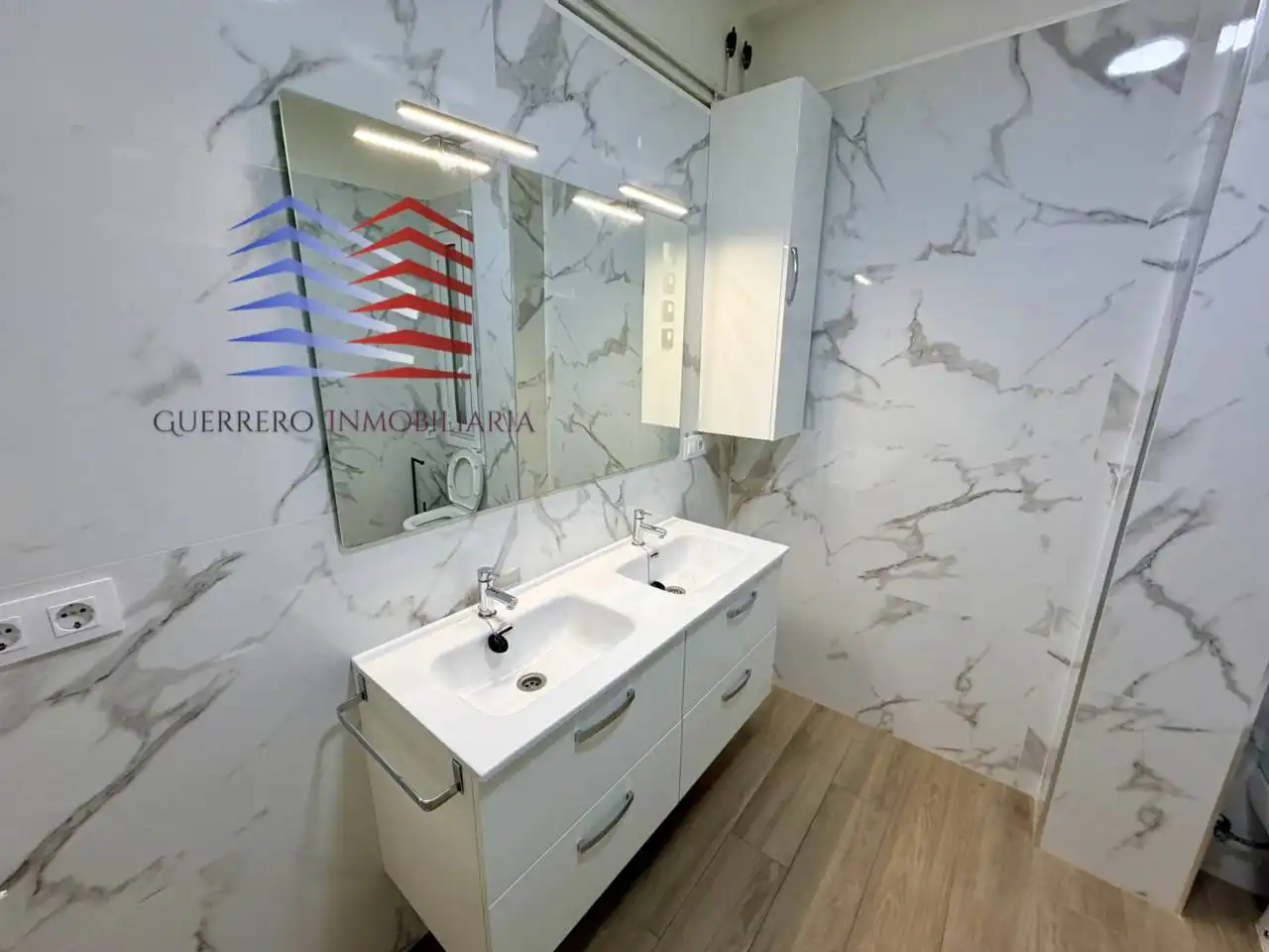 Piso de 100 m² en Ourense