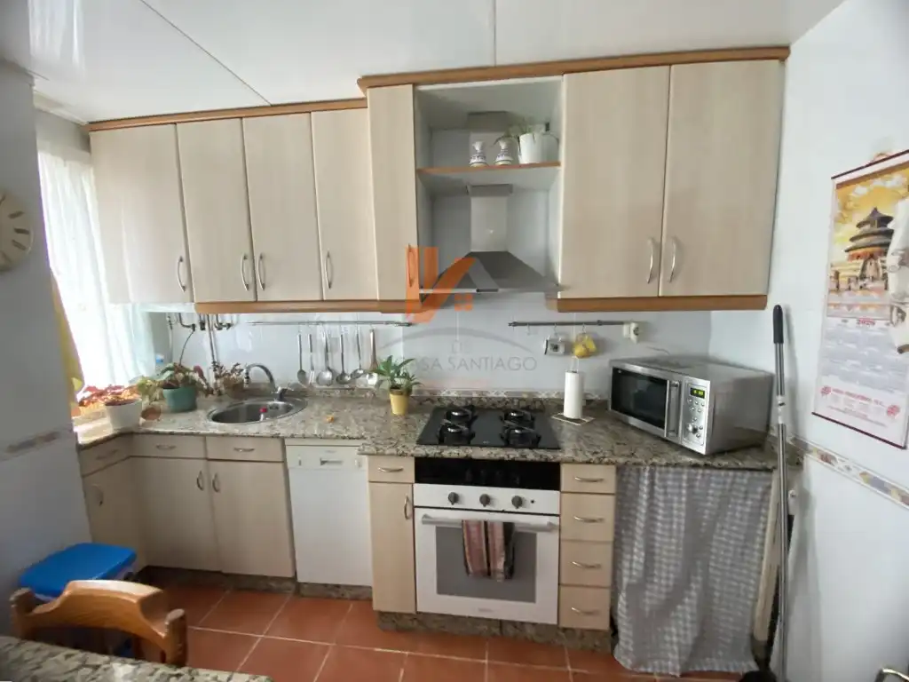 Pis de 77 m² a Santiago de Compostel·la