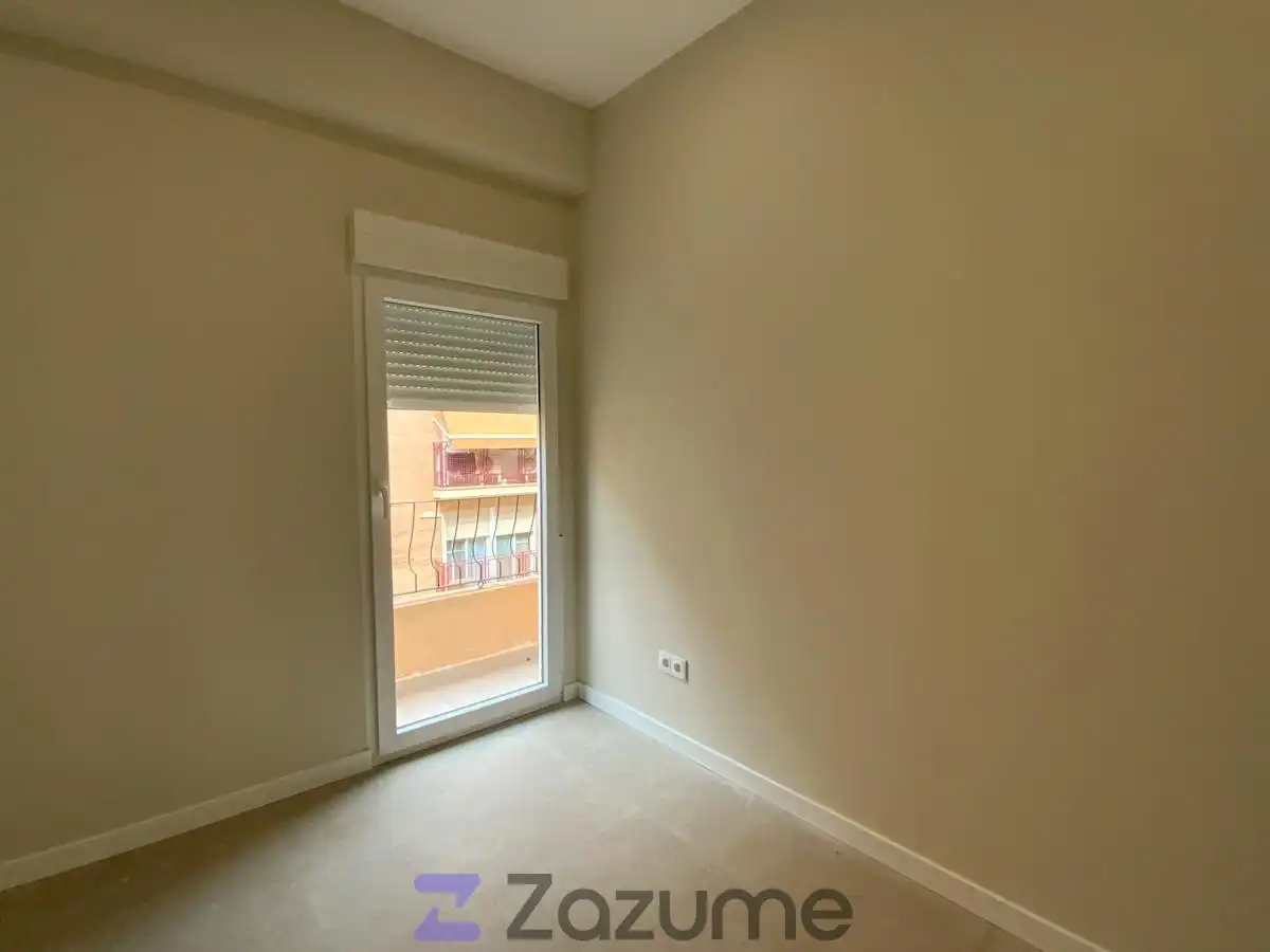 Pis de 77 m² a València
