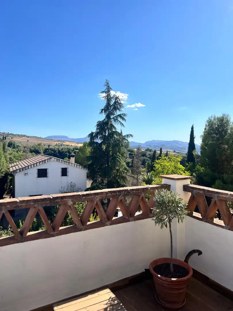Casa de lloguer, Arriate