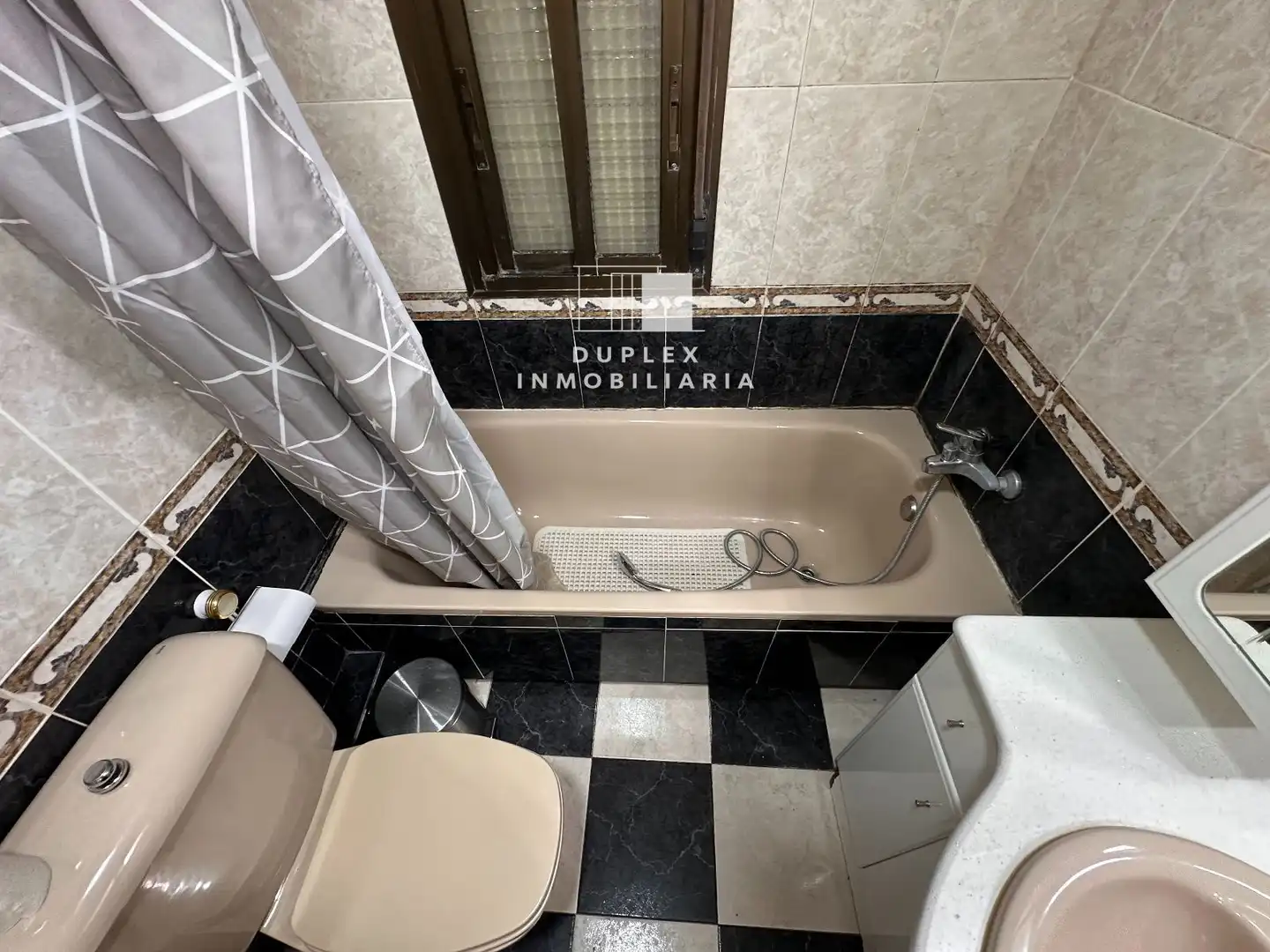 Piso de 95 m² en Cuenca