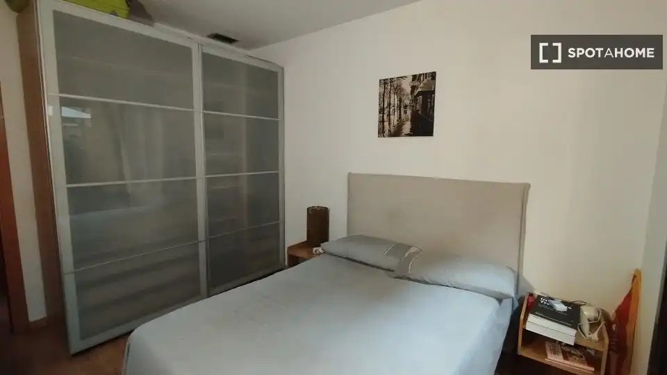 Habitación 82 m², l'Hospitalet de Llobregat