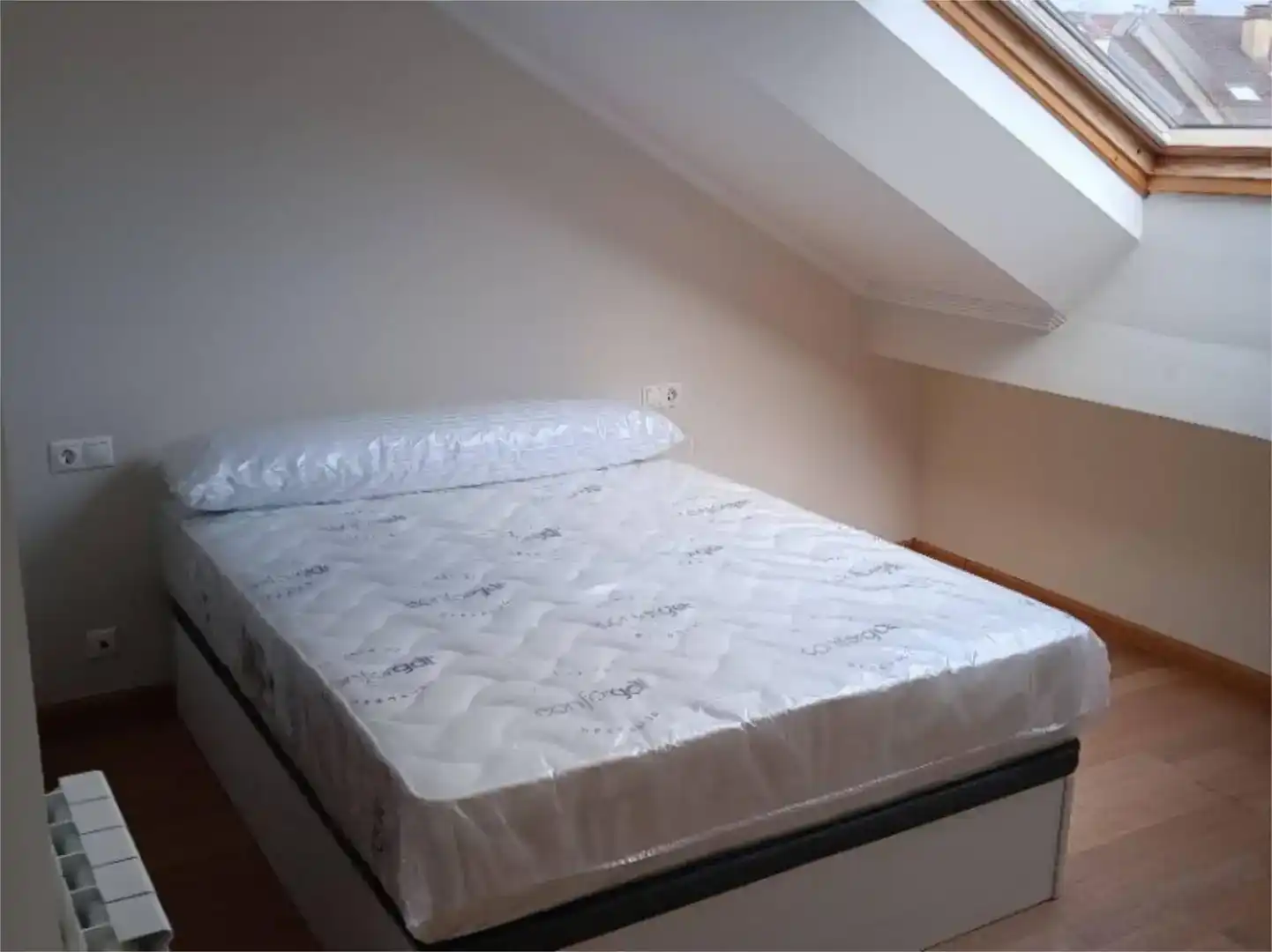 Habitación 70 m², Lalín