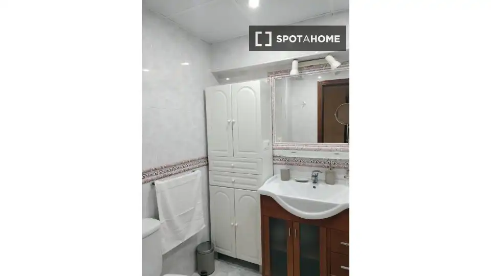 Habitación 127 m², Nerja