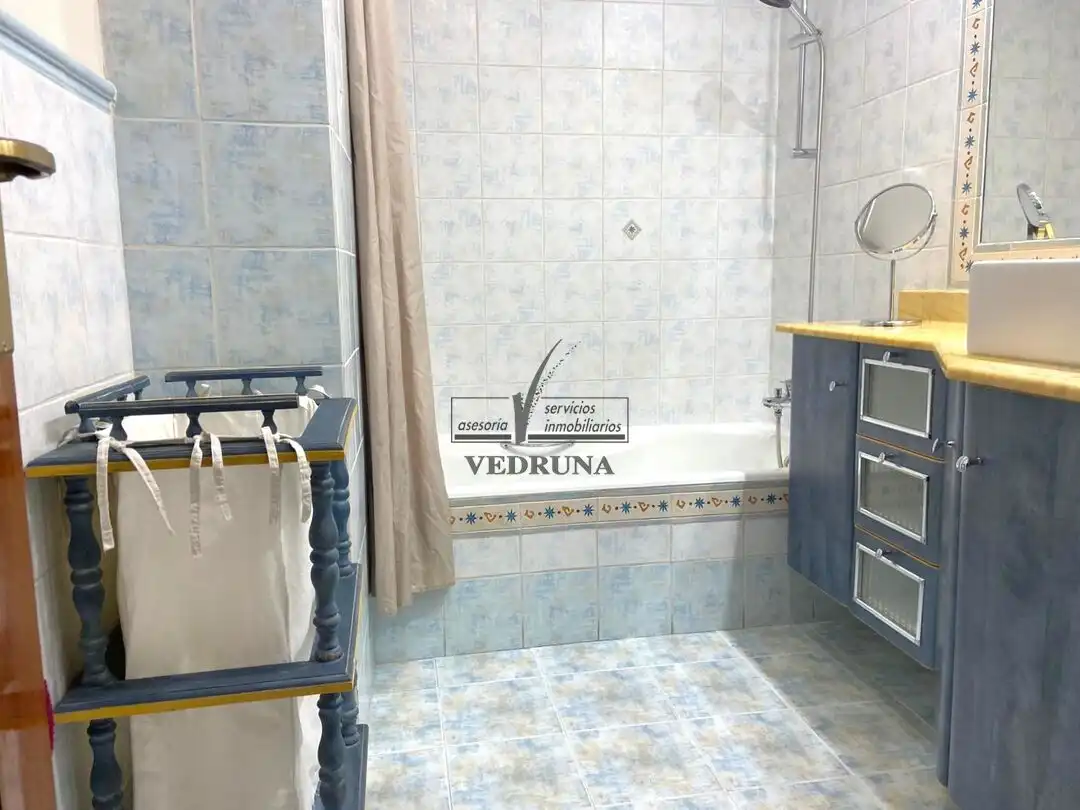Piso de 85 m² en Zaragoza