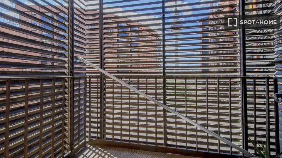 Room for rent, Madrid