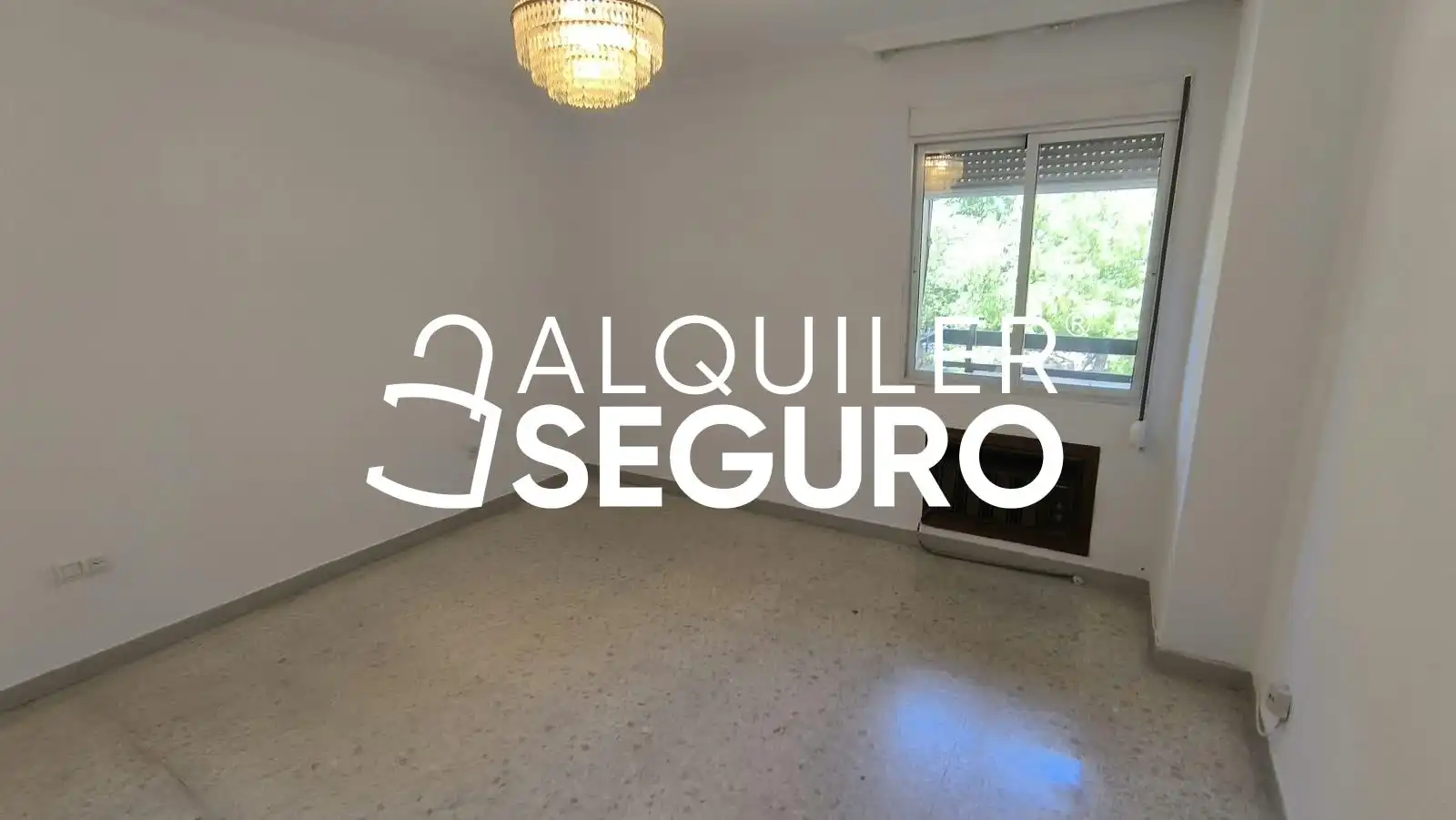 Piso de 90 m² en Sevilla