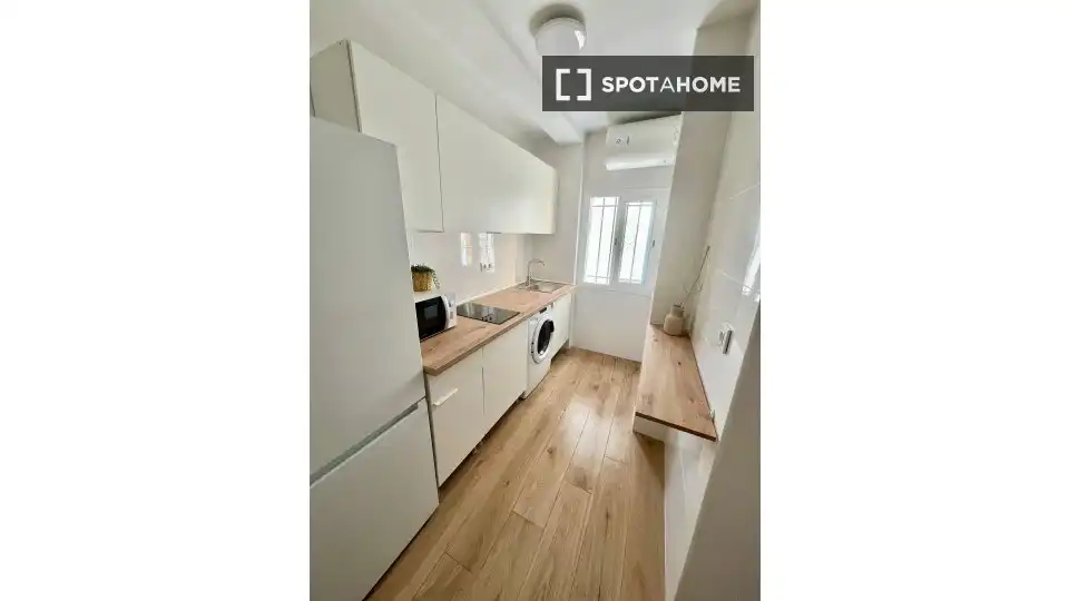 Habitación 81 m², Sevilla