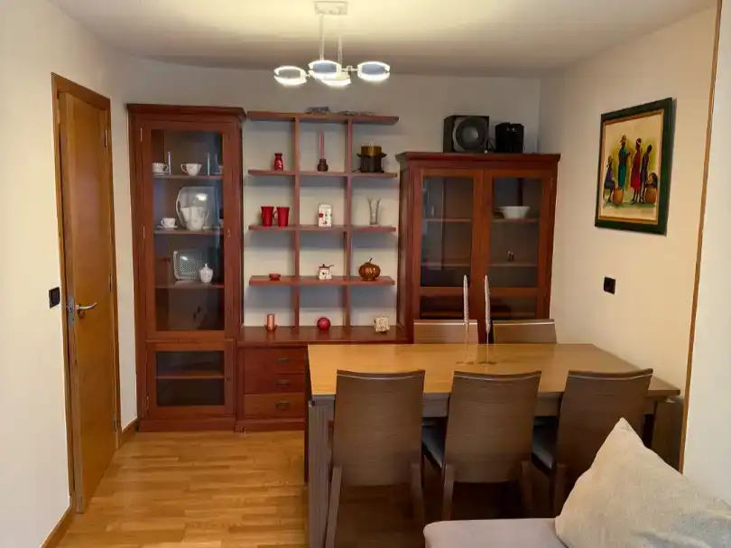 Piso de 90 m² en Santiago de Compostela