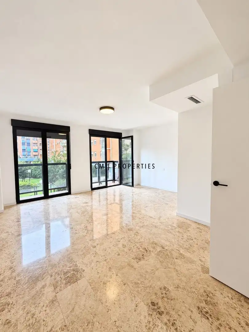 Appartement 161 m² à Valence