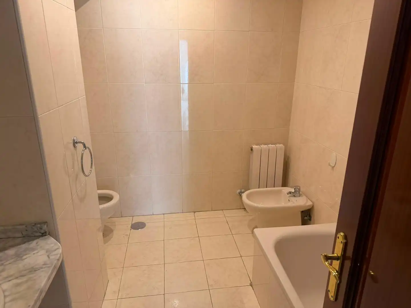 Piso de 130 m² en Granada