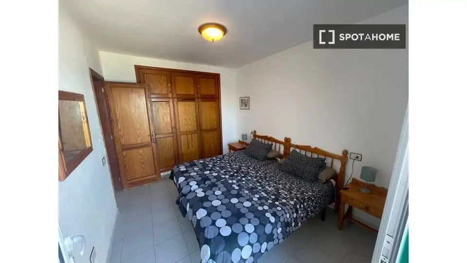 Habitación en alquiler, Guía de Isora