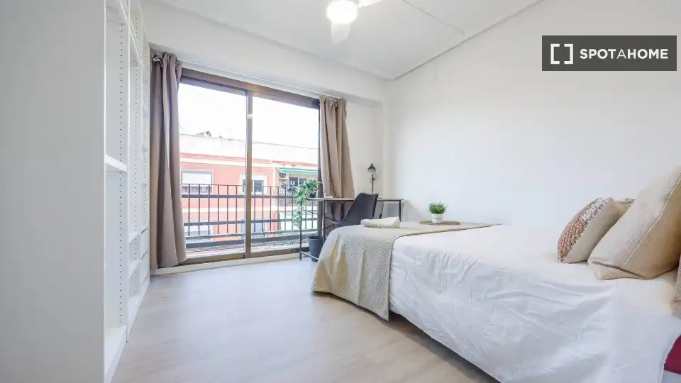 Habitació de lloguer, València