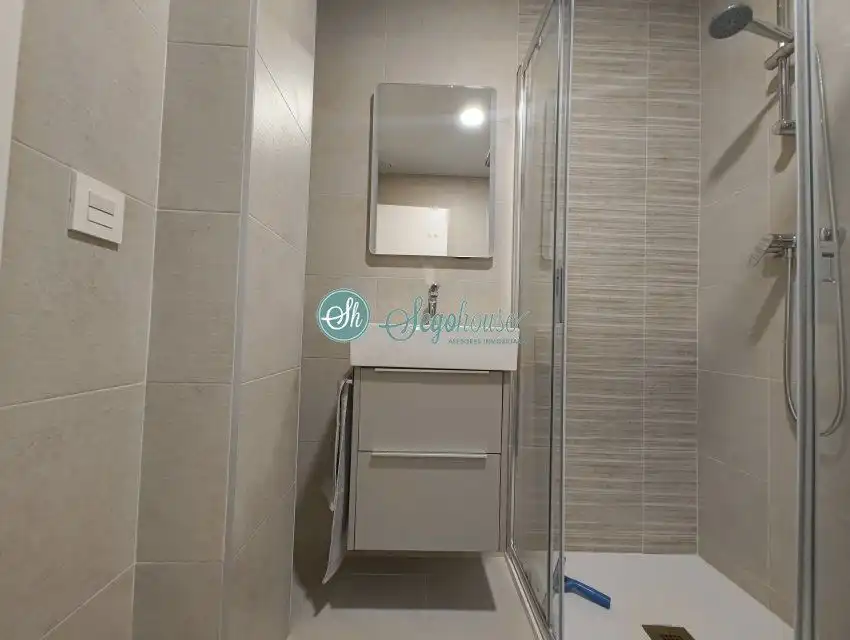 Piso de 90 m² en Segovia