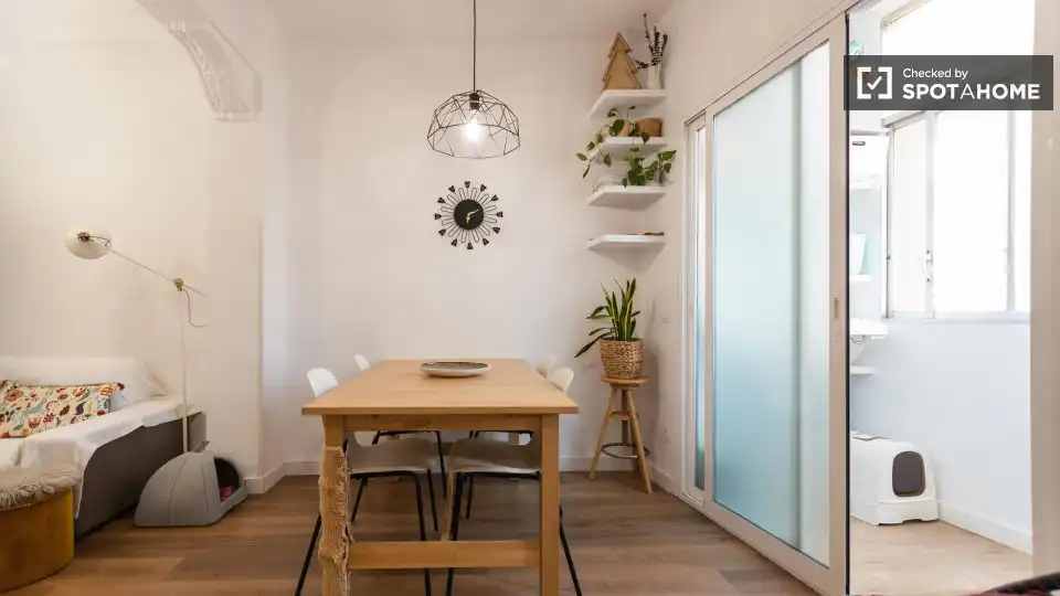 Habitación 75 m², Valencia