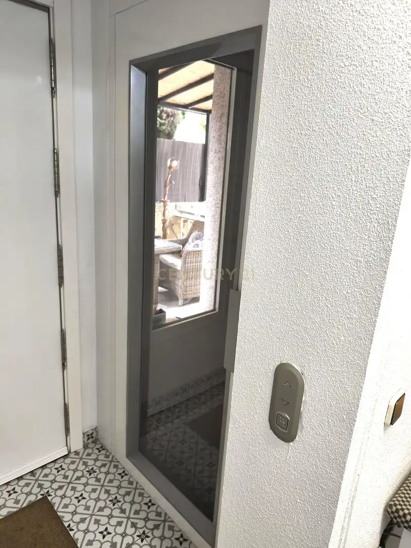 Appartamento 28 m² a Velilla de San Antonio
