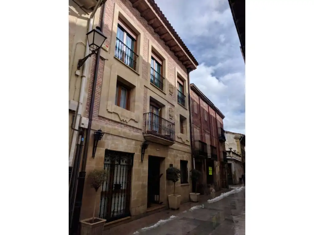 Piso de 455 m² en Santo Domingo de la Calzada